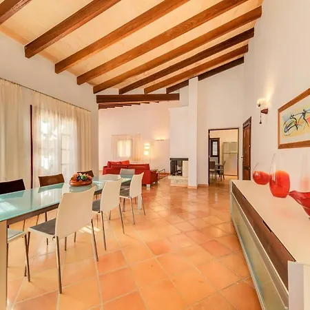 Margot By Sealand * Port de Pollenca